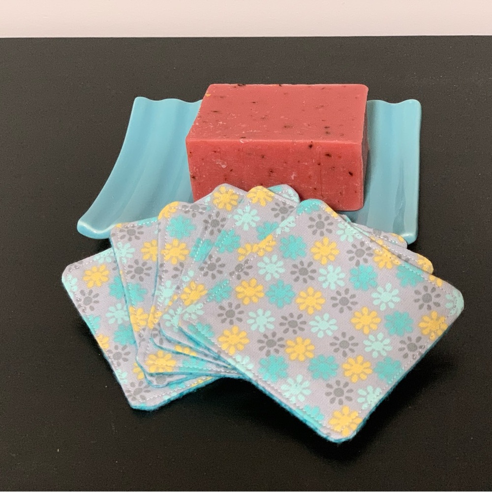 Reusable Facial Pads - Picture 2 of 5